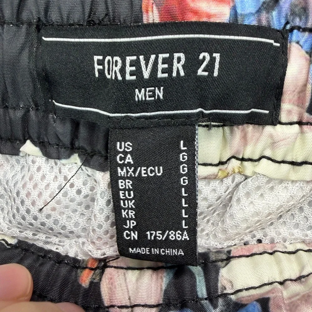 Forever 21 Men Floral Fruit Print Swim Trunks Black Large NWT 11932-001